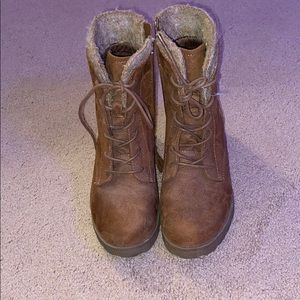 Tie up Brown Combat Boots!!